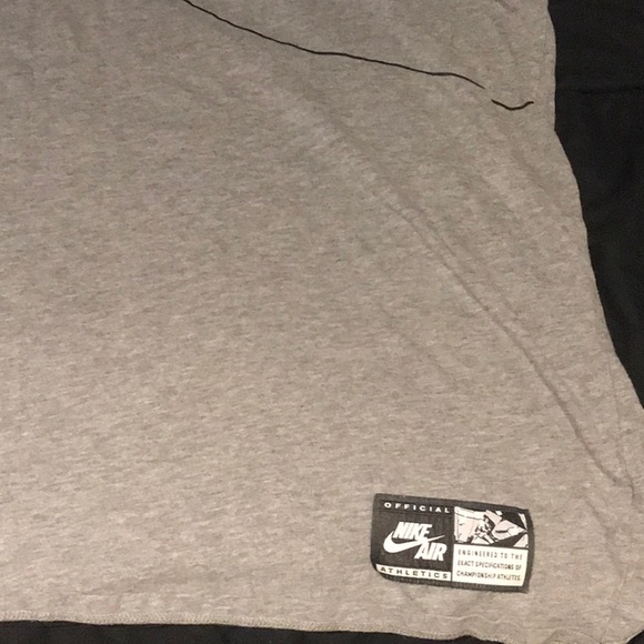 New Tag less never used Nike shirt - Picture 2 of 2